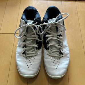 バスケットシューズ　アシックス　asics