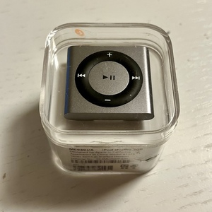 Apple iPod shuffle ME949J/A 2GB スペースグレイ 第4世代