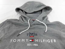 2401BMZ◎TOMMY HILFIGER トミーヒルフィガー パーカー プルオーバー フーディー グレー MWOMW12050 サイズS ロゴ◎未使用_画像3