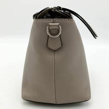 326 ★1円スタート★ 美品 FENDI フェンディ バイザウェイ 2way ハンドバッグ ショルダーバッグ レザー グレージュ　レディース メンズ_画像3