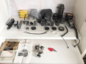 【G0995】Nikon フィルムカメラ レンズ フラッシュ　ストロボ　ケース　取扱説明書　他