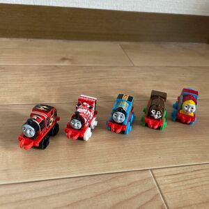 トーマス きかんしゃトーマス ミニミニトーマス MINIS セット