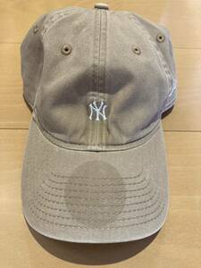 NEWERA ニューエラ キャップ ヤンキース 9TWENTY ニューヨークヤンキース ベージュ CAP beige 帽子 NewYork NY ミニロゴ