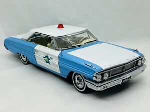 1/18 FORD GALAXIE 1964' 州立警察パトカーSunStar大型精密モデル(京商・オートアート)