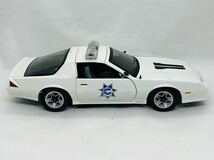 1/18 シボレーカマロ1982'アリゾナ警察パトカー SunStar 大型精密モデル(京商・オートアート)_画像8
