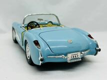 1/18シボレーコルベット1957 Chevrolet Corvette Maisto 大型モデル(オートアート・京商)_画像7