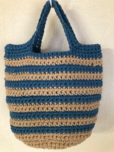 コットン糸の手編みバッグ