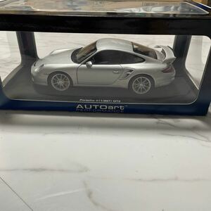 《箱付き》【1/18スケール】Porsche 911 (997) GT2 AUTOart ミニカー 模型 コレクション放出 メタルダイキャスト シルバー ポルシェ