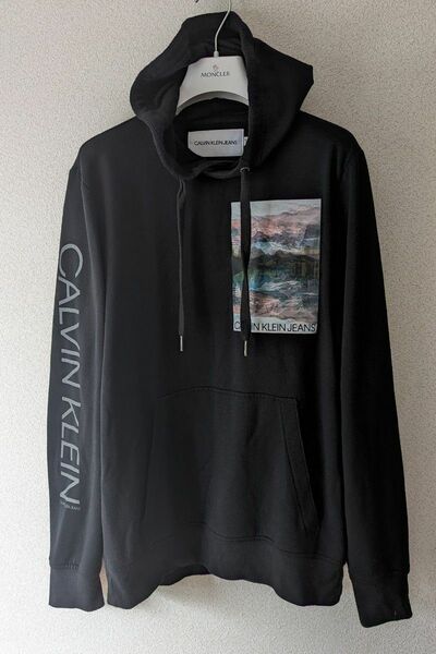 カルバンクライン メンズパーカー 袖ロゴ 黒 サイズXS CalvinKleinJeans フーディー ブラック 裏起毛