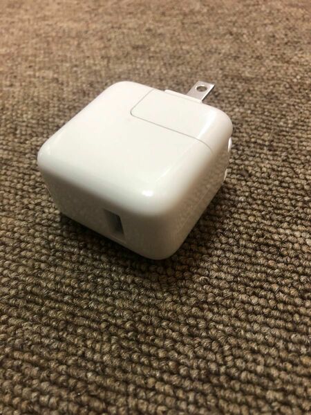 A2167 Apple純正USB充電器 12W 中古 通電OK