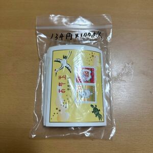 10 額面13400円　未使用　52円+82円切手 100枚　まとめ売り　現状渡し　年賀切手　小型シート 