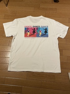 UT ユニクロ 村上春樹 Tシャツ ダンスダンスダンス XXL 長編小説 村上RADIO Uniqlo 肩幅 53cm 着丈 77cm 身幅 68cm 首回り 47.5cm