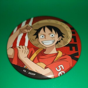 ■セブン‐イレブン限定　ONE PIECE FILM RED 缶バッジ　劇場版最新作『ONE PIECE FILM RED』の中で登場する衣装を着用したデザイン