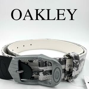 OAKLEY オークリー ベルト ロゴバックル ワンポイントロゴ タグ付き