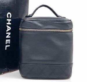 1340 CHANELシャネル　パニティバッグ　化粧ポーチ