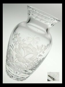 N717 Meissen マイセン クリスタル グラヴィールカット フラワーブーケ バタフライ ベース 花瓶 飾壷