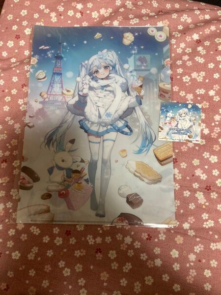 雪ミク2024 SNOW MIKU 2024 三越コラボ クリアファイル&特典ステッカー 2点セット