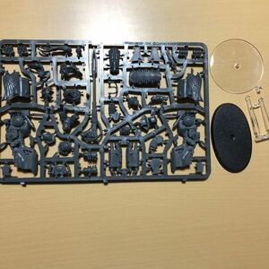 ウォーハンマー WARHAMMER 40k ミニチュア　アデプトゥス・カストーデス　ヴェルトゥス・プラエトール　シールドキャプテン　即決　A