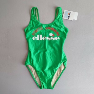 （未使用品）ellesse エレッセ レディーススポーツ水着 練習用競泳水着 Mサイズ グリーン 光沢生地 ゴールドウイン製 当時物 コスプレ