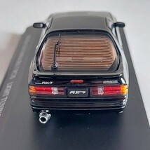 DISM ディズム 1/43 FC3S後期 マツダサバンナRX-7 GT-X ライトチューニング仕様 ブラック 峠 頭文字D ハチマルヒーロー ロータリーターボ_画像4