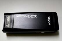 ⑲GODOXゴドックス◆WITSTRO AD200◆ストロボ カメラ周辺機器◆ブラック系◆充電器/バッテリー×2/付属品/ケース付◆動作確認OK_画像2