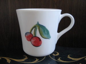* beautiful goods USA made ko- person g mug cherry apple Pyrex 
