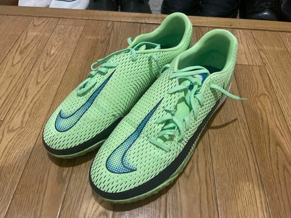 NIKE PhantomGT トレーニングシューズ