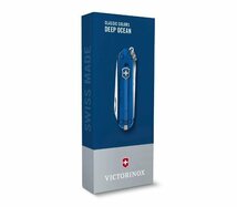 VICTORINOX(ビクトリノックス)クラシックSD Colors DEEP OCEAN 0.6223.T2G【日本正規品】_画像4