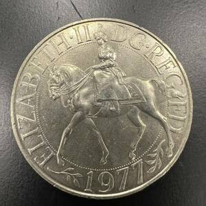 1000円スタート【1クラウン白銅貨】イギリス エリザベス女王 2世 在位25周年 1977年 コイン 美品 記念コイン 1977 硬貨 ロイヤルミント