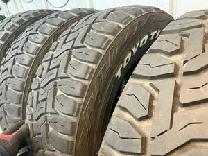 215/65R16　４本セット　トーヨー　オープンカントリーR/T　溝6～8ミリ　2022年製