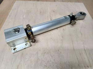 ユニカス　X型舵取機　UX05-N45TA-12　1本　中古品