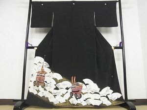 平和屋川間店■豪華黒留袖　作家物　駒刺繍　地紙花鳥文　山車　着丈163cm　裄丈65cm　正絹　逸品　B-ey2679