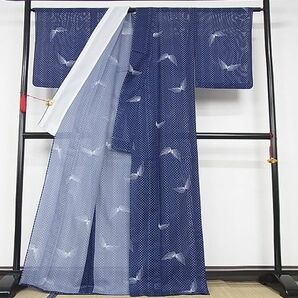 平和屋川間店■夏物 小紋 絽 舞蝶文 洗える着物 着丈166.5cm 裄丈66cm B-np5995の画像2