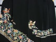 平和屋2■創業460年・千總　黒留袖　駒刺繍　鴛鴦更紗花文　金彩　逸品　1ic0207_画像3