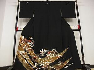 平和屋川間店■豪華黒留袖　舞扇飛鳥文　松竹梅　金彩　着丈165.5cm　裄丈66cm　正絹　逸品　A-bw3958