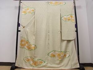 平和屋川間店■豪華振袖　駒刺繍　絞り　雲取り菊文　金彩　逸品　an3371