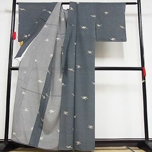 平和屋川間店■夏物 小紋 絽縮緬 格子 着丈158cm 裄丈66.5cm 洗える着物 未使用 B-ph6715の画像2