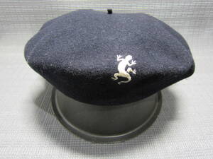 agnes b アニエスベー　　レディース　ベレー帽子　紺　フリーサイズ　J2402B