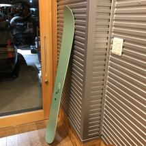 2023-2024 west snowboard ウエスト　スノーボード　ユートピア　152cm パウダー　フリーライド　新古品　傷無し　_画像6