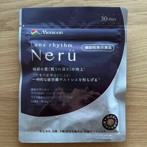 メニコン　ルナリズム　NERU 