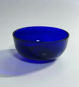  「亭」027 清時代 料器 宝石藍 碗 飯椀 食器 供箱付 碗サイズ約10×h4.5cm 中国美術 美品 古賞物 