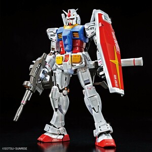 MG 1/100 ガンダムベース限定 RX-78-2 ガンダム Ver.3.0[チタニウムフィニッシュ]　未使用未開封