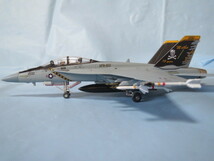 【リペイント完成品】1/144 『 F/A-18F SUPER HORNET 』第103戦闘攻撃飛行隊 「ジョリーロジャーズ」CAG機 75th Aninversary_画像9