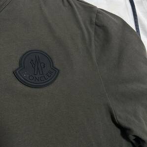 【最安値】MONCLER モンクレール ラバーワッペン 半袖Tシャツ カーキ Mの画像3