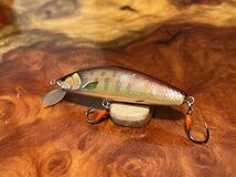 T.C.G Handmade Lures 55s No.10 ハンドメイドミノー アワビ貼り ハンドメイドルアー_画像2