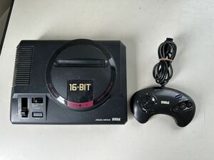 SEGA MEGA DRIVE 16-BIT メガドライブ HAA-2510/SJ-3500 ジャンク　2/15