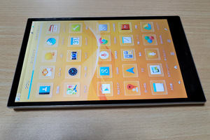 AQUOS PAD SHT22 ホワイト au