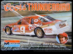 【モノグラム】1/24 Coors THUNDERBIRD STOCK CAR MONOGRAM クアーズ サンダーバード ナスカー ストックカー 開封済 未組立 当時モノ レア