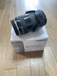 Tamron ズームレンズ 18-200mm F/3.5-6.3 DiⅢ VC ブラック B011EM For Canon E-M mount