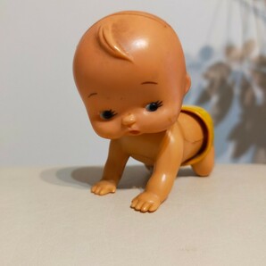 昭和レトロ ハイハイ赤ちゃん ベビー ゼンマイ  フィギュア 人形の画像2